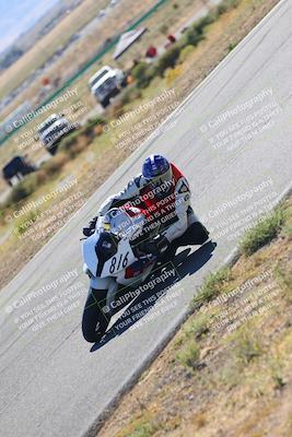 media/Oct-15-2023-TrackXperience (Sun) [[85198ff50b]]/Group 3/session 4 turn 3/